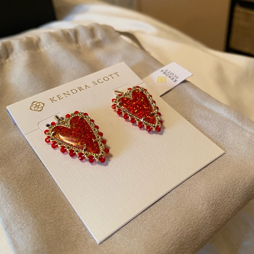 Kendra Scott earrings